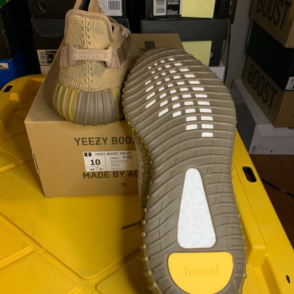 Adidas Yeezy Boost 350 V2 'Earth'(FX9033)M10W11.5 - Picture 4 of 5